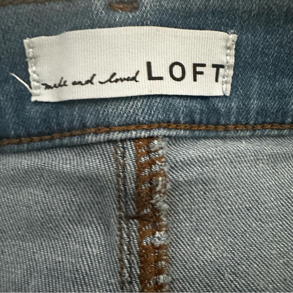 LOFT The Kick Crop Jeans Womens 29/8 Blue Denim Button Fly Cropped Flare - Picture 3 of 11